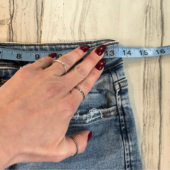 Buckle Willow & Root High Rise Cropped Stretch Jeans - Picture 12 of 16